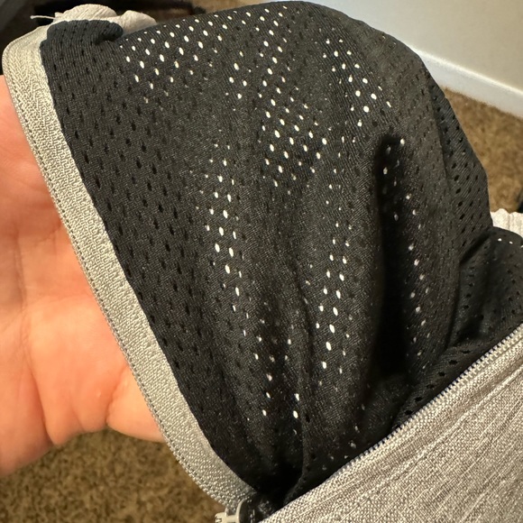 Adidas wind pants size L men’s - Picture 5 of 5